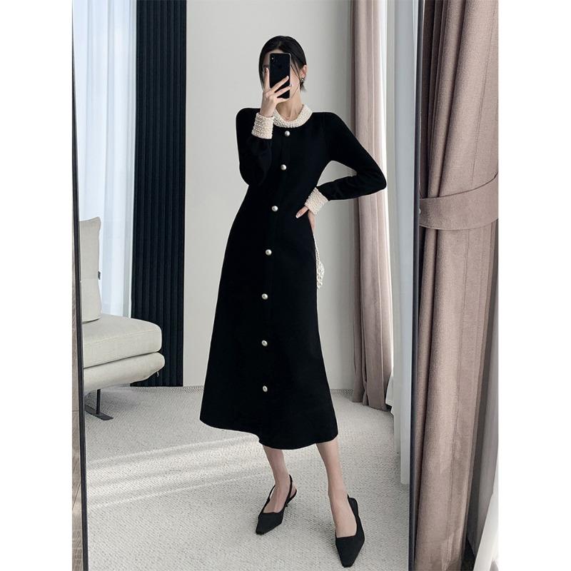 Winter Temperament Socialite High-end Black Super Figure Knitted Sweater Backing Dress Children
