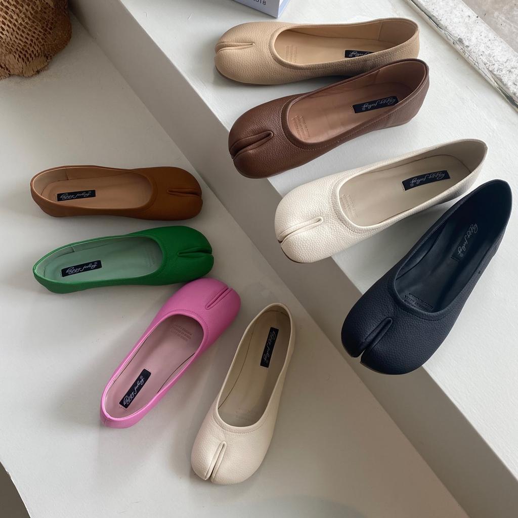 Fashion Flat-Bottomed Bean Pig'S Foot Single Shoes For Women In 2025, Horseshoe Split-Toe Thumb Pig'S Foot Boat Shoes, Ladle Shoes