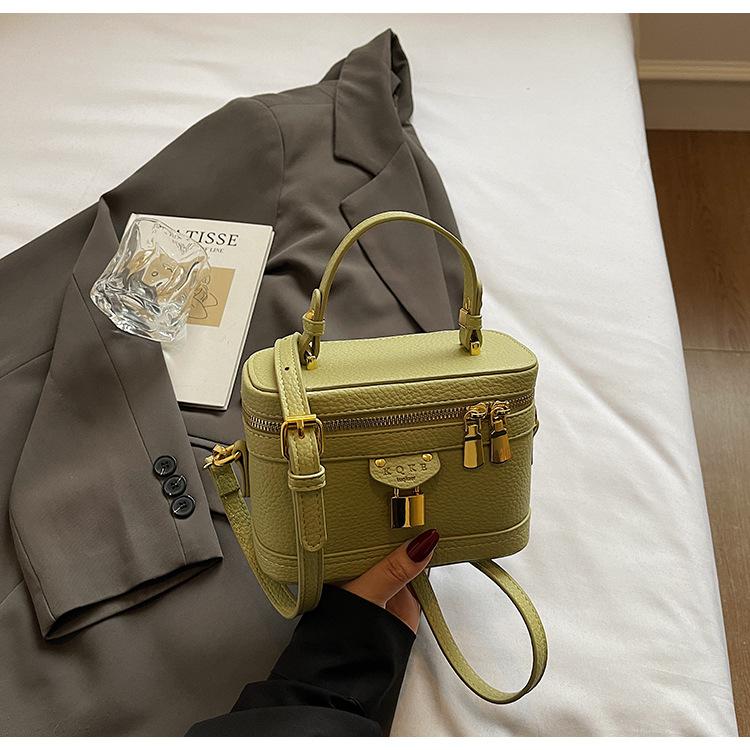 High-end niche design bag women's summer new fashion messenger bag women's portable box bag