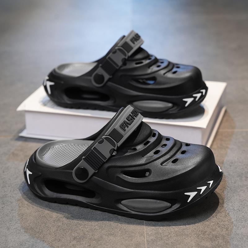 Leichte Sandalen für Kinder, atmungsaktives Lochdesign, Clogs, weiche Sohle, Sommer, Strand, Wanderschuhe, bequeme Freizeit-Outdoor-Schuhe