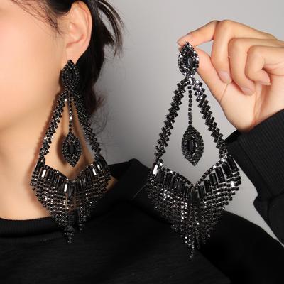 Black Large Geometric Rhinestone Dangle Earring for Women Statement Accessories Drop Crystal Tassel Earrings Party Jewelry