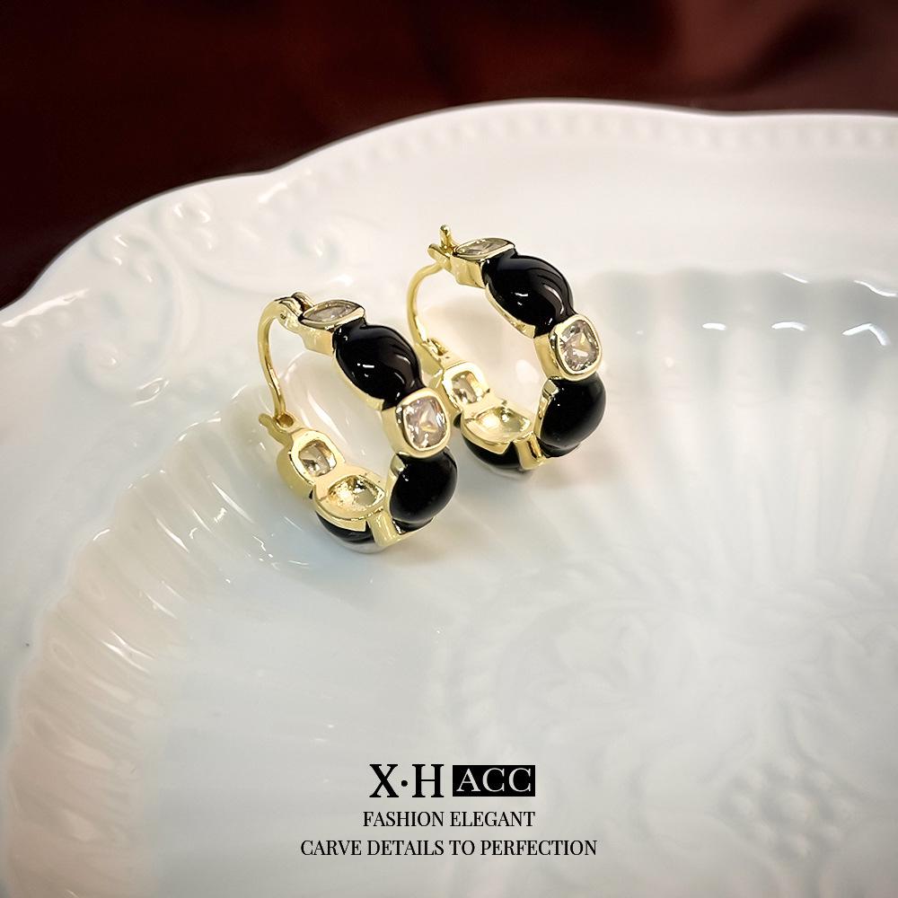 Elegant Gold-Plated Black Zircon Stud Earrings - Niche Design for a Luxurious Fashion Statement