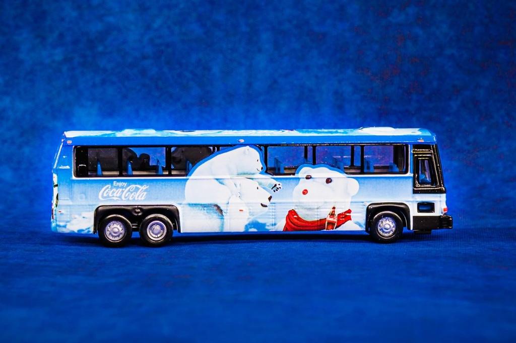 Tiny City Maßstab 96A3 Eisbär Bus Diecast Modellauto 1/110 Coca-Cola Einzeldecker Einzelstock