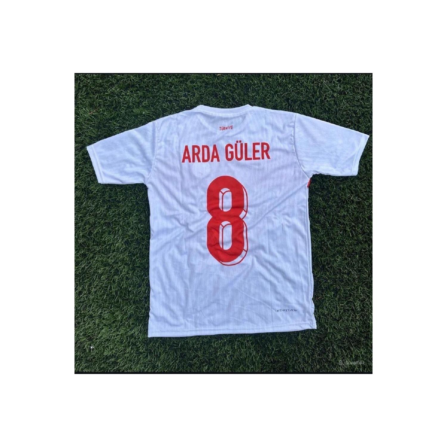 

Turkey Kids Number 8 White Jersey (Jersey Shorts Socks) 3-4 Yaş чистый