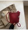 Summer Solid Color Lychee Pattern Gentle Bucket Bag Women 2025 New Simple and Elegant Casual Shoulder Messenger Bag Tide