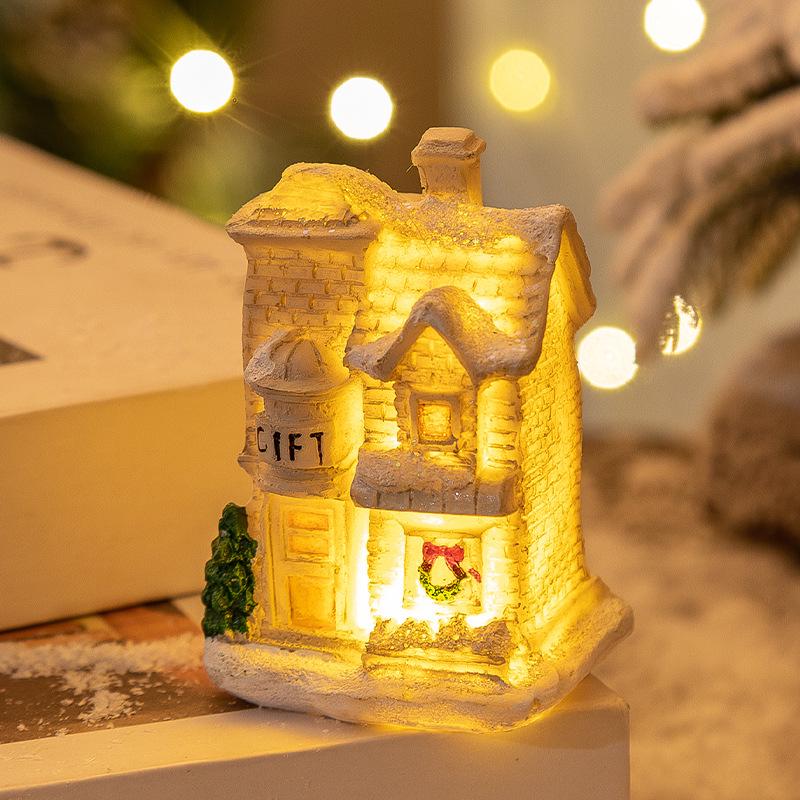 Christmas Resin Light-Up Small House Ornament - Retro Micro Landscape Decoration