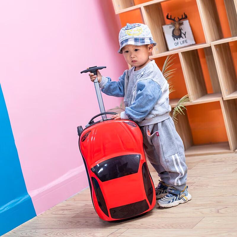 

Детский 18-дюймовый чемодан ручной клади NaughtyChild с дизайном автомобиля