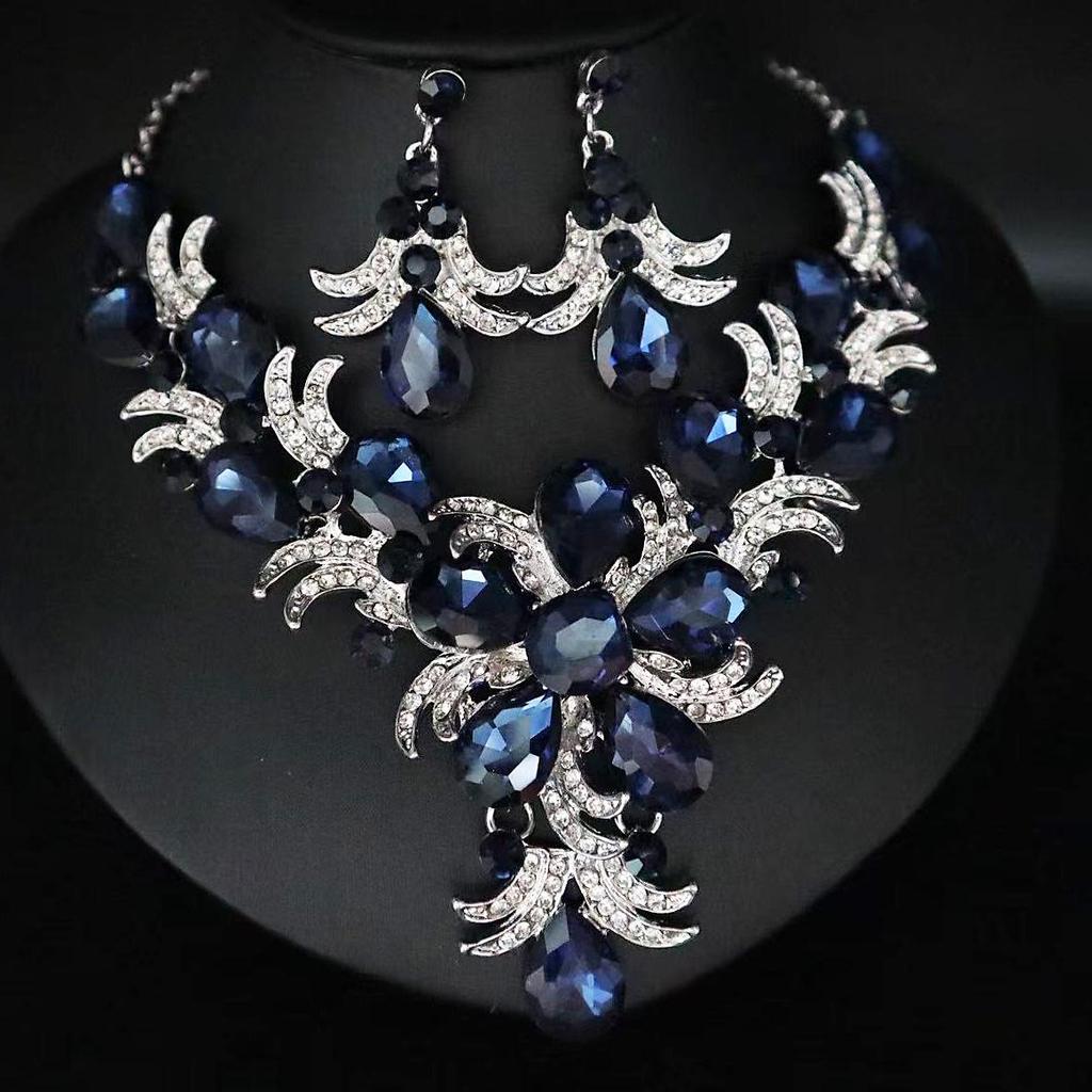 Collier Pendentif Exagéré en Agate Rubis pour Tenue de Mariée