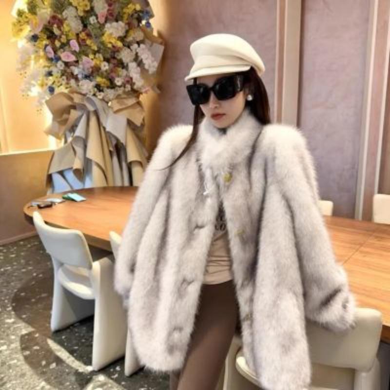 

Пальто из искусственного меха лисы зимнее новое высококачественное средней длины пушистое темпераментное со стойкой воротником утолщенное пальто Default item