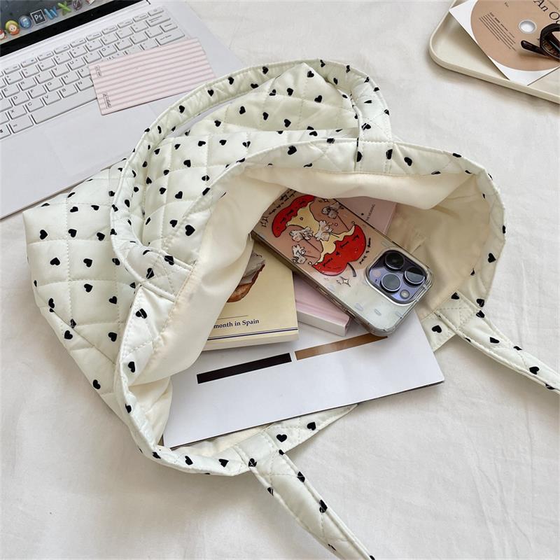 Cute Quilted Padded Heart Plaid Shoulder Bag Handbag Large Capacity Casual Commuting Tote Bag Storage Bag Girl Heart Clutch Gift