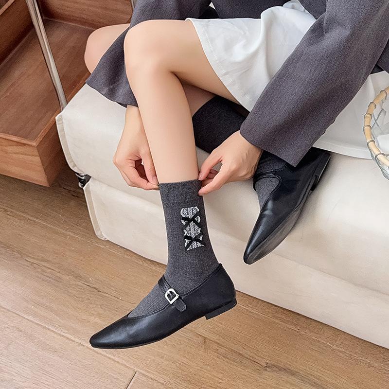 Female Autumn New Style Sweet Lace Edge Double Bow Boneless Tube Stack Socks