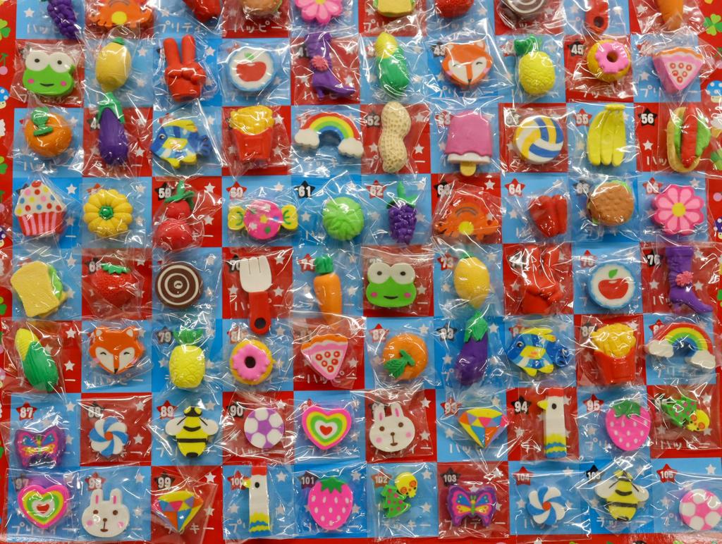 Ryuya Eraser 100 Eraser Tickets 6 Spare Yumeichiba Delight Includes 110 Lottery [Raffle Set Collector's Lottery] + Tickets. Kids' [Christmas