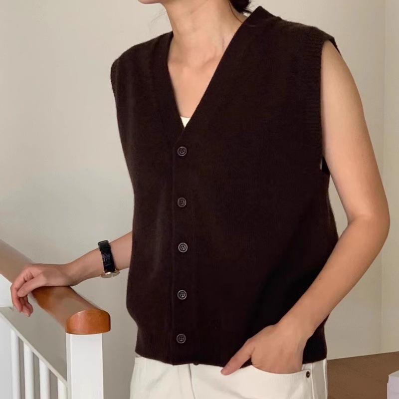 

Women s Wool Vest: Autumn Winter V-Neck Cardigan with Cashmere, Loose Sleeveless Design, Shoulder Pads, Knitted Sweater. 2X Large