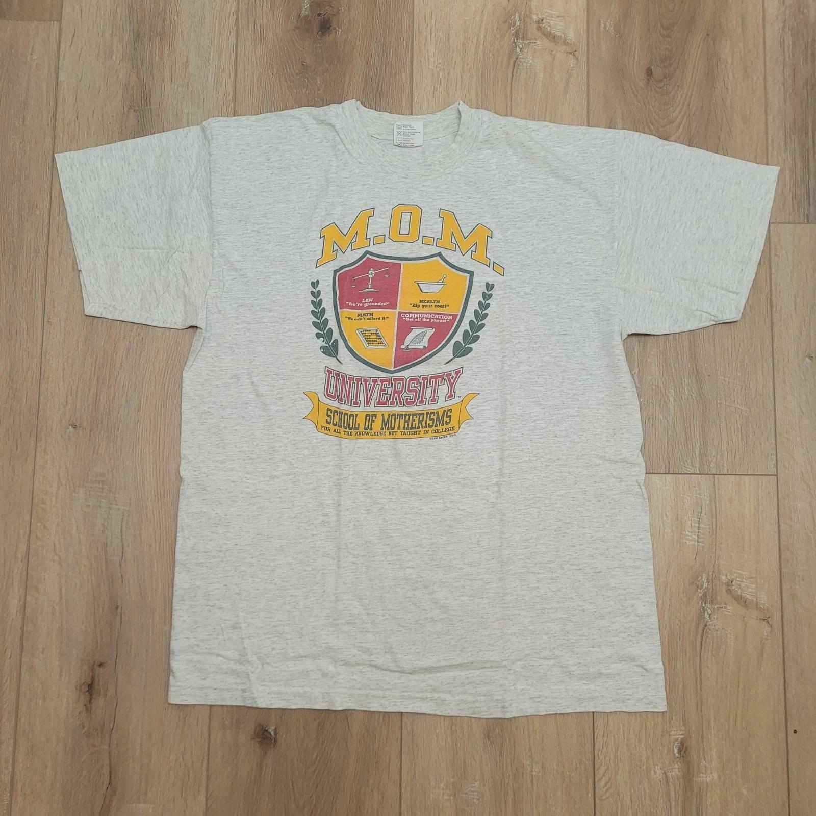 

Vintage 90s MOM University T-Shirt Womens XL 2XL Oversized Single Stitch S