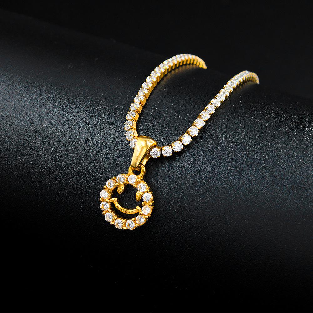 Hip Hop Smiley Face Rhinestone Necklace for Women - Retro Gold-Plated Titanium Steel
