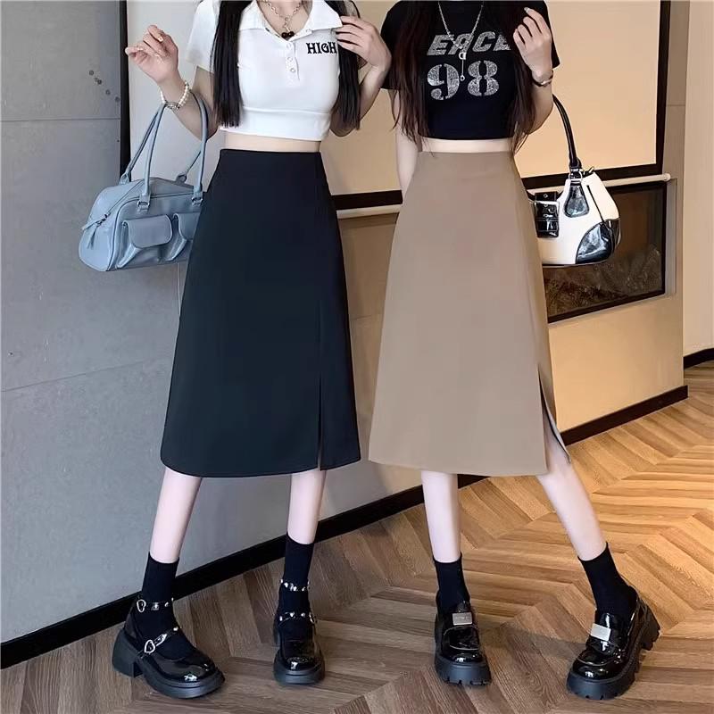 Plus Size Autumn A-Line Midi Skirt: High Waist Hip-Wrapping Slimming Skirt for Pear-Shaped Figures
