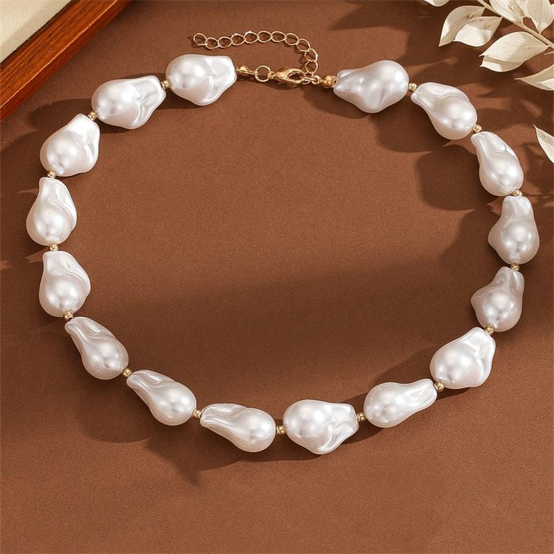 Retro special-shaped baroque pearl necklace, fashionable versatile irregular niche design sense, simple collarbone chain