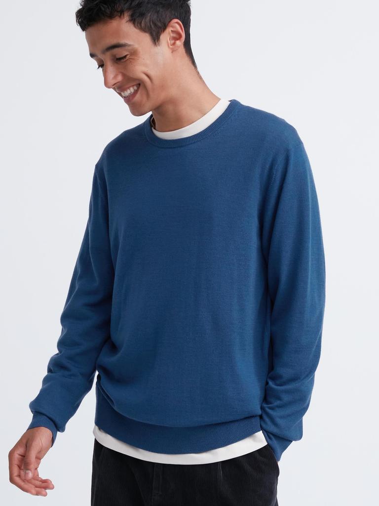Uniqlo Japan Extra Fine Merino Crew Neck Sweater  Long Sleeve 