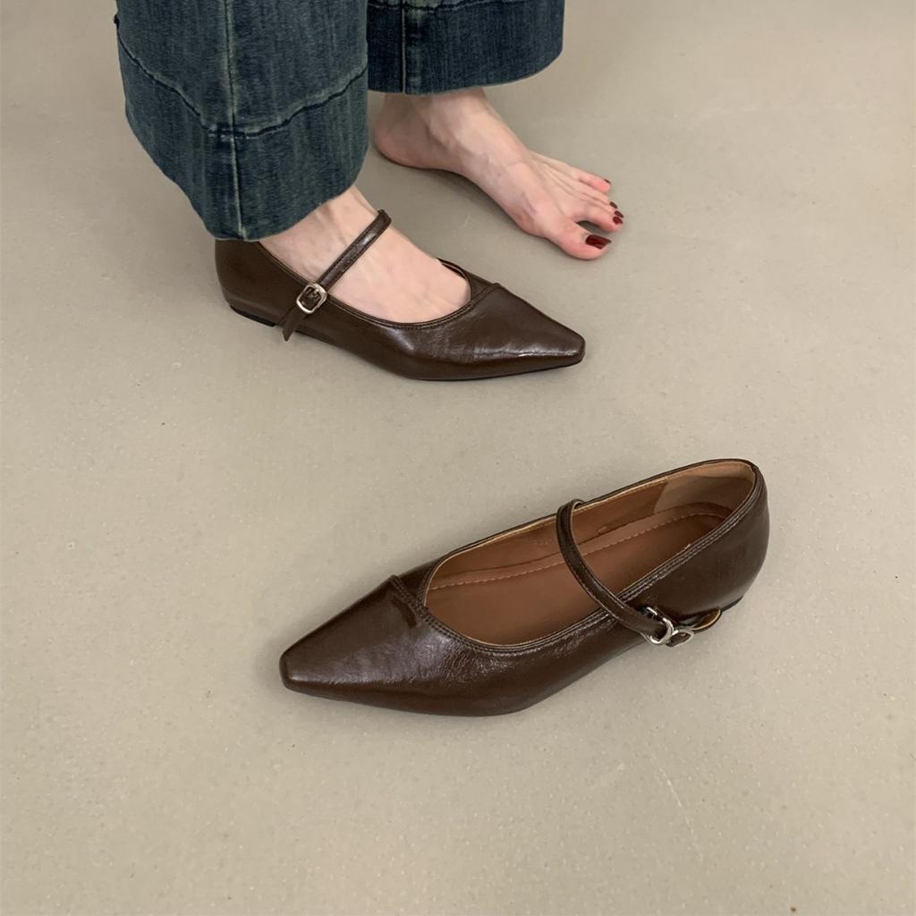 Inner height increase pointed head shallow mouth single shoes women's 2025 new autumn French commuter OL temperament evening Mary Jane shoes