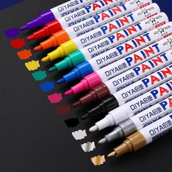 Fade-Resistant Paint Pen for Outdoor Touch-Ups Waterproof Quick-Drying Repair Pen UV-Protected Oil-Based Marker for Metal Wood Plastic
