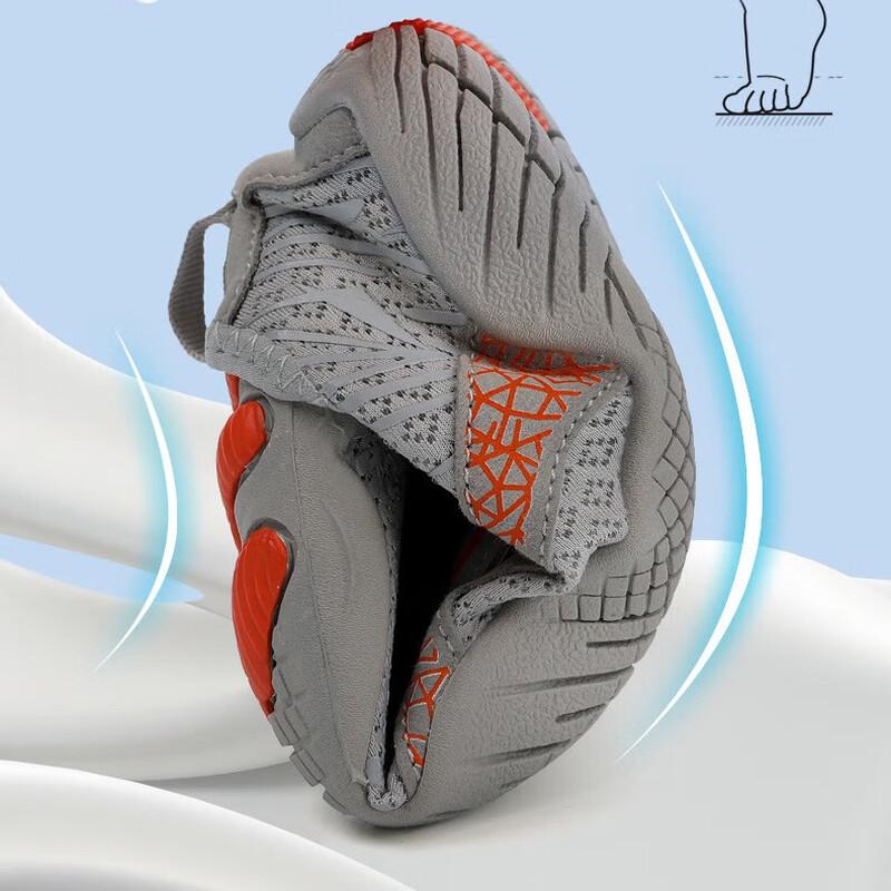 Alliance Messenger Yoga & Fitness Shoes