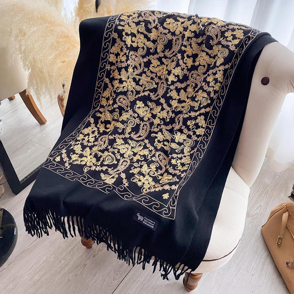 New Pashmina Cashmere Blend Mujer Bufanda Scarves Warm Echarpes Embroider Flower Poncho Cape Thick Warm Poncho Kerchief Scraf