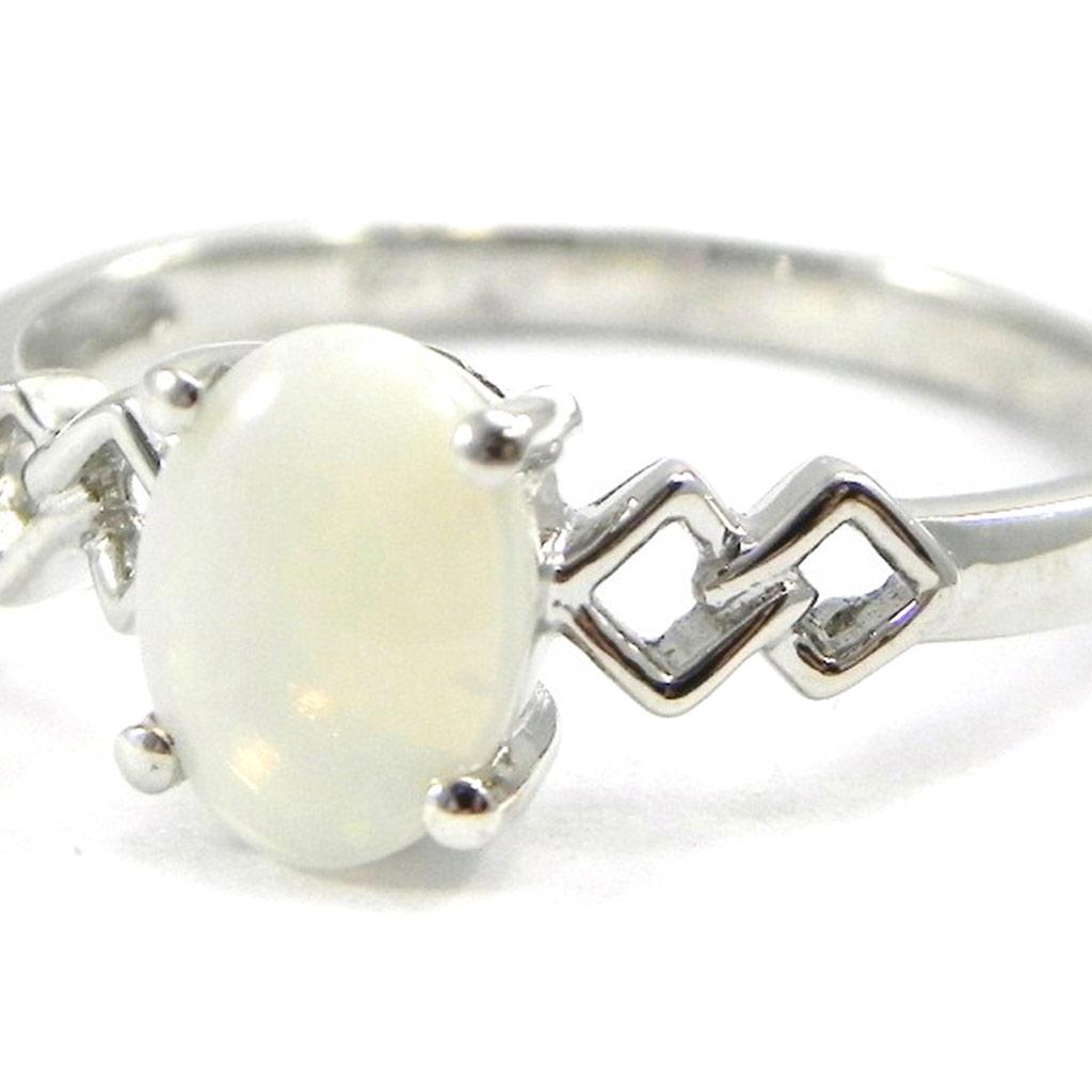 Silver Ring 'Goddess Opal' White Silver (rhodium) - 6x9 Mm