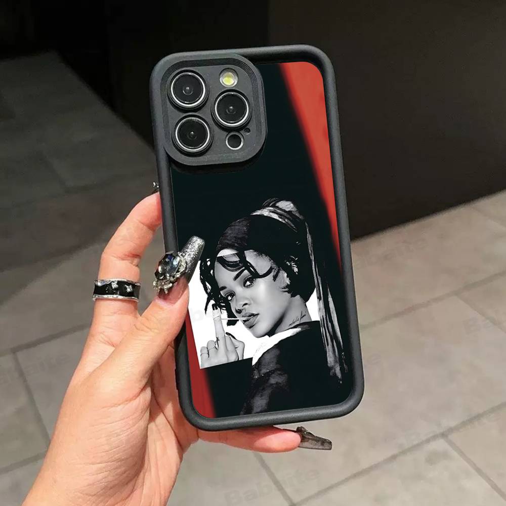 Rihanna Phone Case For IPhone 17 16 E 15 14 13 12 11 Pro Max Plus Back Cover