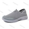 Fashion Couples Slippers 2025 Summer Mesh Breathable Fly Weave Men's Sports Shoes Lightweight Comfortable Slip On Women's Casual Shoes