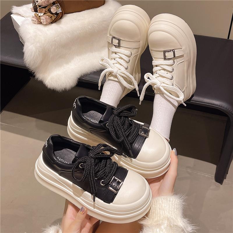 Fashion 2025Women Leather Flat Shoes Autumn New Fashion Breathable Vulcanized White Sports Lace Up Thick Soled Casual Shoes for Women