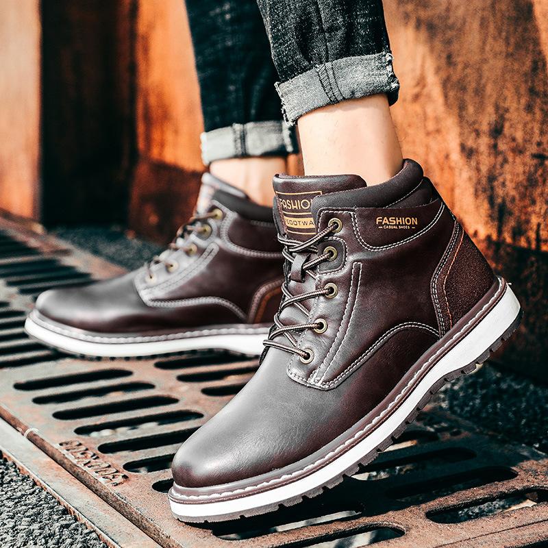 Botas Martin Negras para Hombre Otoño e Invierno Botas británicas de  locomotora de suela pesada Botas casuales de cuero big head comprar a buen  precio — entrega gratuita, reseñas reales con fotos —