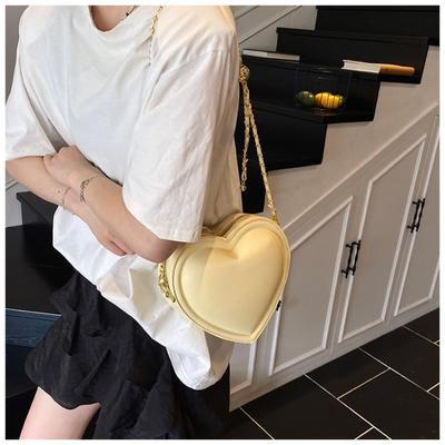 Small Fresh Heart Shoulder Messenger Bag Summer Fashion New Candy Color Chain Small Bag