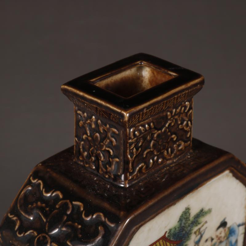 Qing Qianlong Ceramic Vase Figure Four Sided Flat Bottle Porcelain Old Items Antique Collection Ornaments Home Desk Accessories