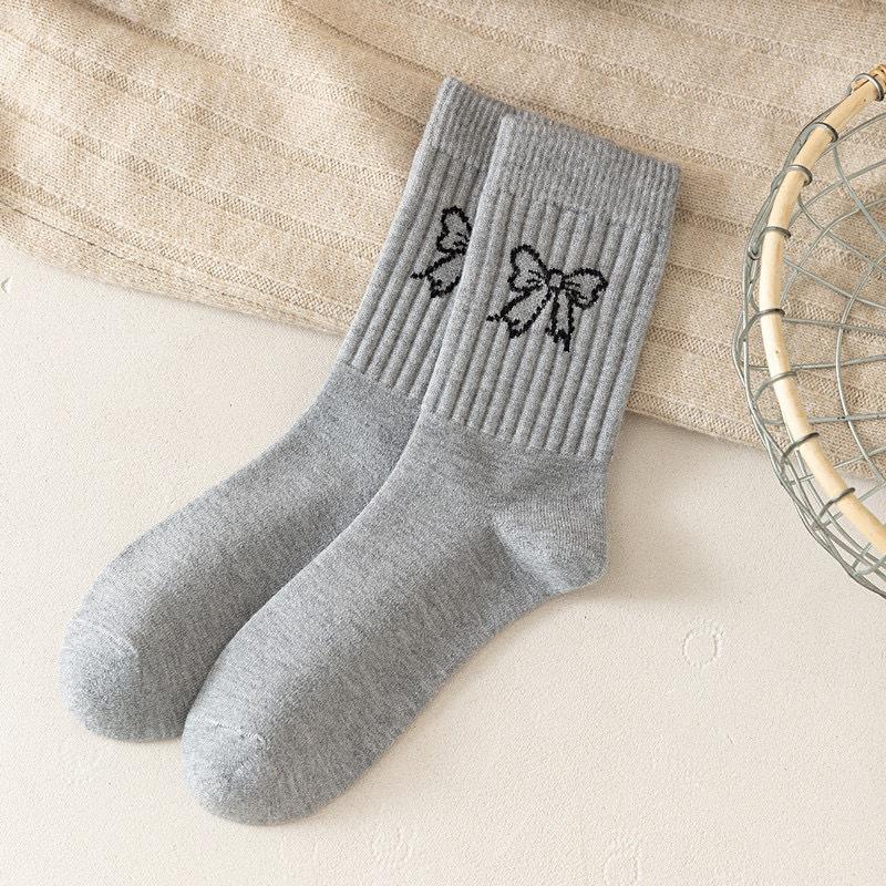Bow-patterned Mid-calf Socks for Women Thin and Breathable for Spring and Summer Ballet-style Solid-colored Long Socks for Women In Summer