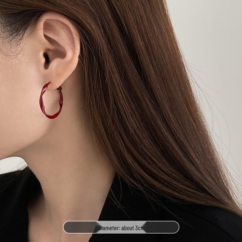 

Сережки-підвіски з червоними тканинними квітами в стилі Саду Моне для жінок