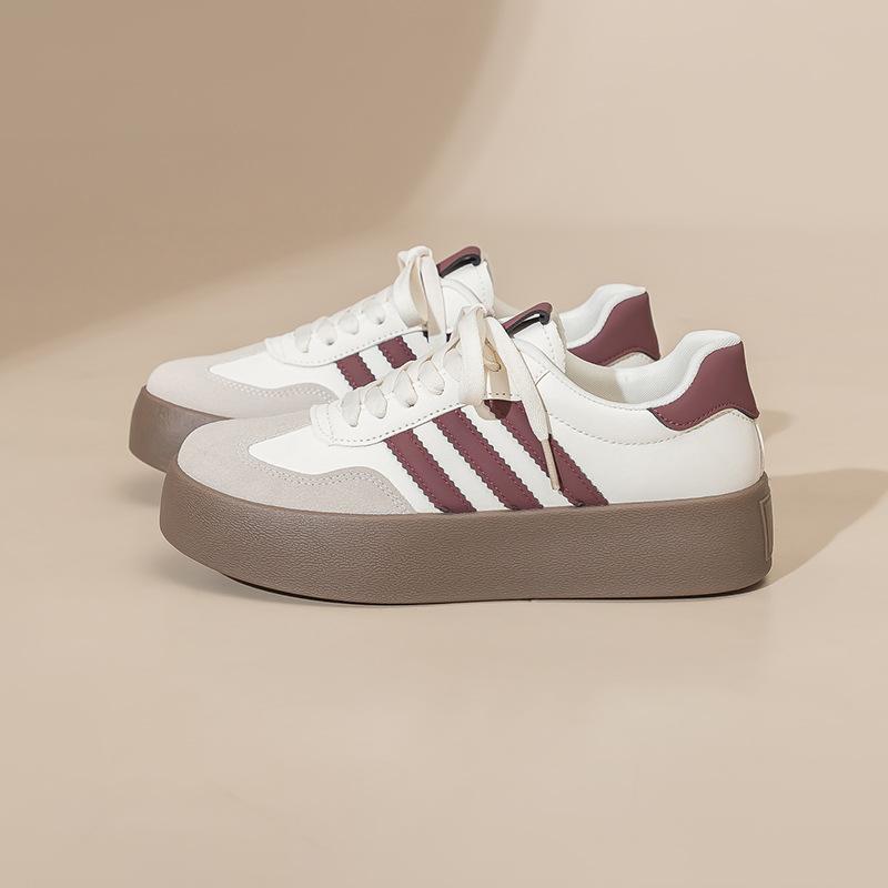 

Пара маленьких белых туфель женские на платформе новые универсальные повседневные кеды маффины на шнуровке одинарные туфли 8860 40 [female code]