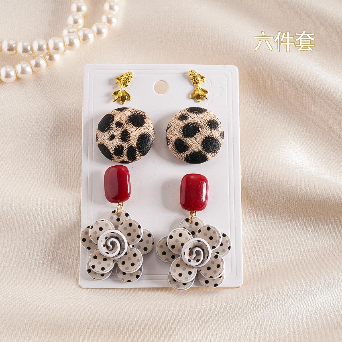 Six-piece resin leather leopard print small fish flower silver needle earrings personalized earrings