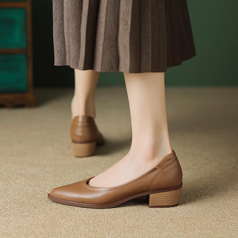 Fashion 2024 New Spring Women Pumps shallow Genuine Leather Med Heels Pointed Toe Summer Women Shoes Lady Shoes Leather Shoes