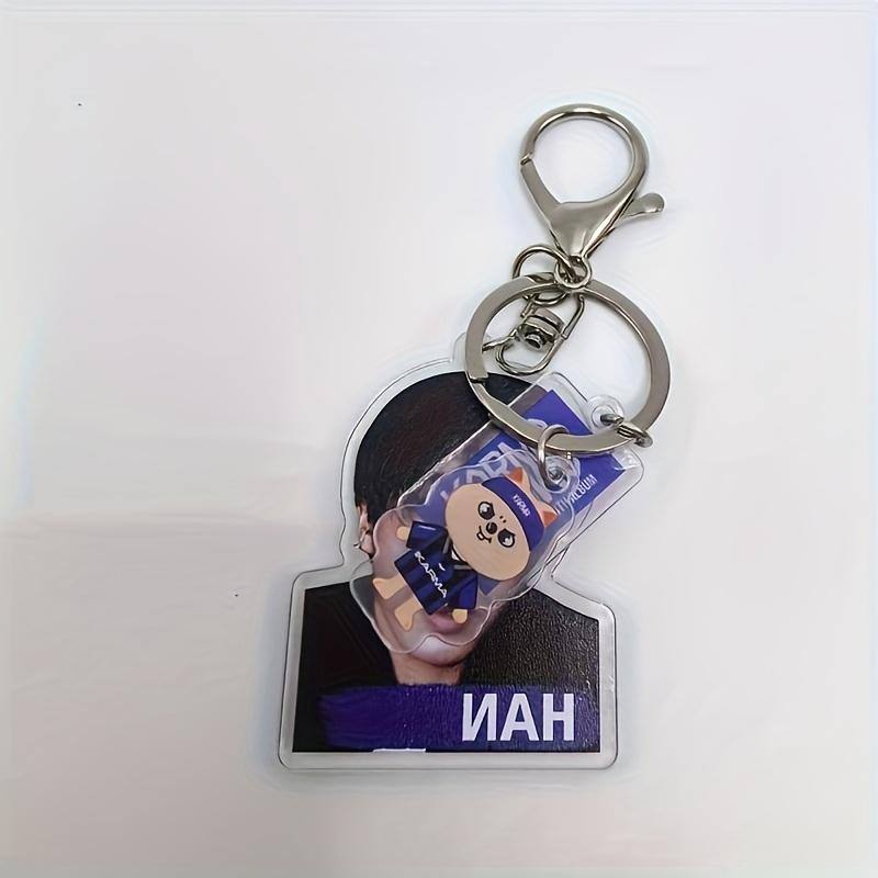 S-T-R Popgruppe Cartoon Schlüsselanhänger, Zweiseitiger Druck Mitgliedsbild Schlüsselanhänger, Perfekt für Taschen von Stay-Fans Rucksäcke Konzert Sammlerstücke Geschenke