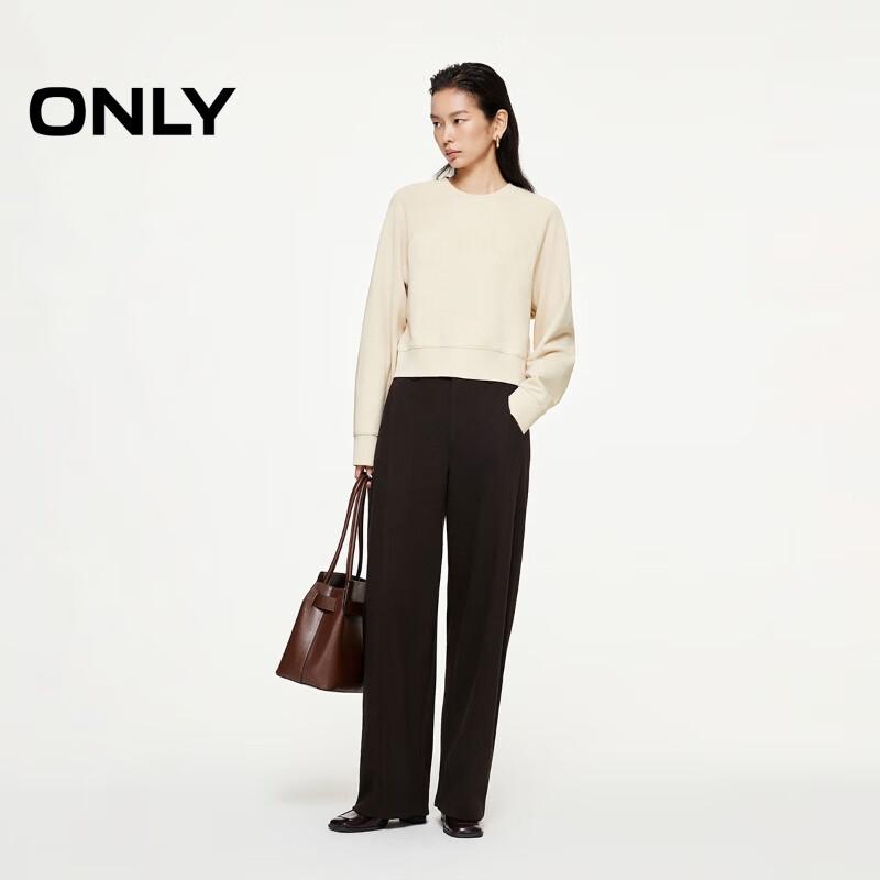 ONLY Women's Loose Fit Letter Graphic Short Sweatshirt