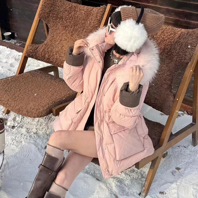 

High-end oversized raccoon fur-collared down jacket for women 2025 winter waist, thin and thickened color matching tooling pie to overcome the tide M