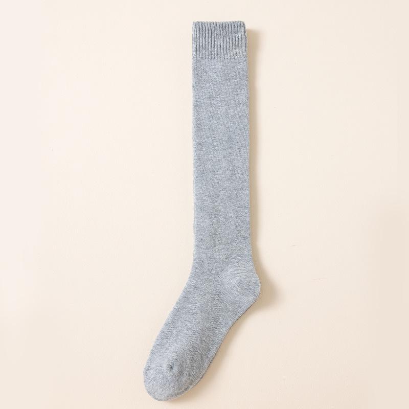 Women's Plus Velvet Warm Mid-Calf Socks: Thick Terry, Trendy Style, High-Top Cotton for Autumn/Winter