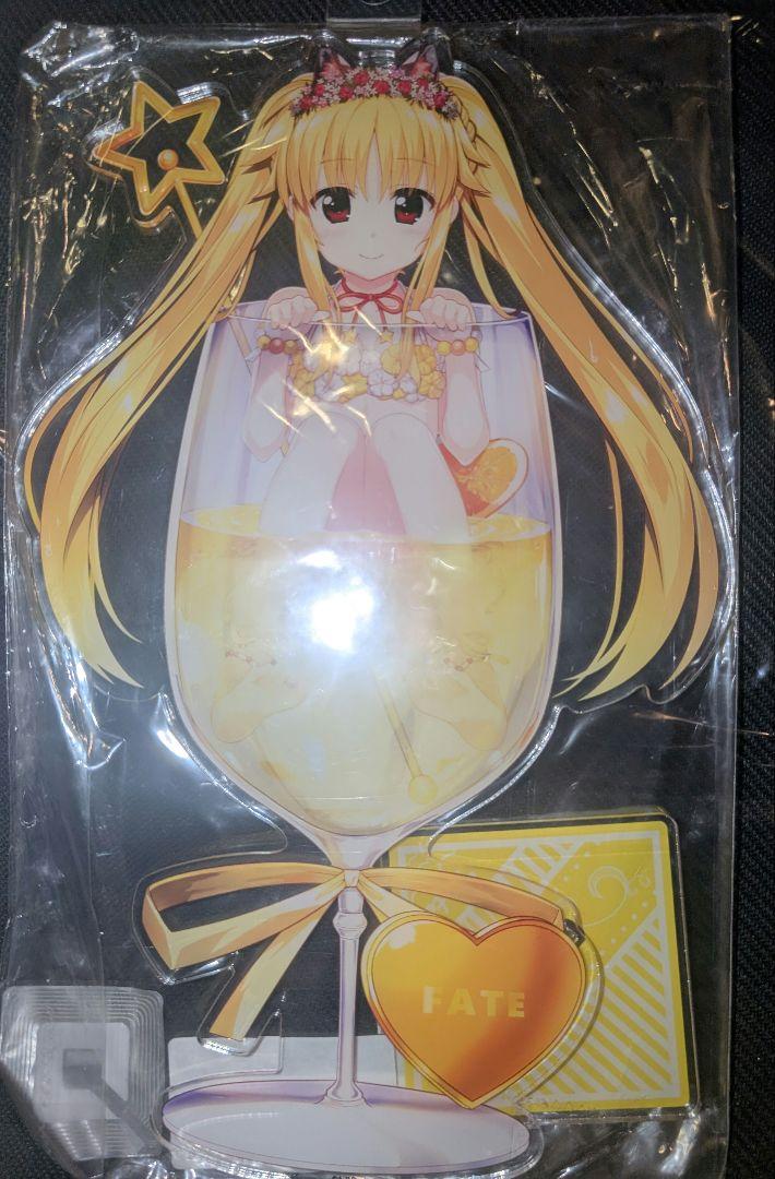 

[USED] Fate/stay Night Lyrical Nanoha Acrylic Figure