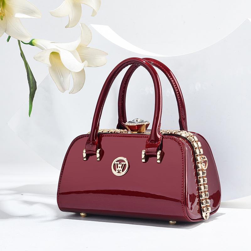 "2025 Trendy Pink Mini Women's Square Handheld Crossbody Bag"
