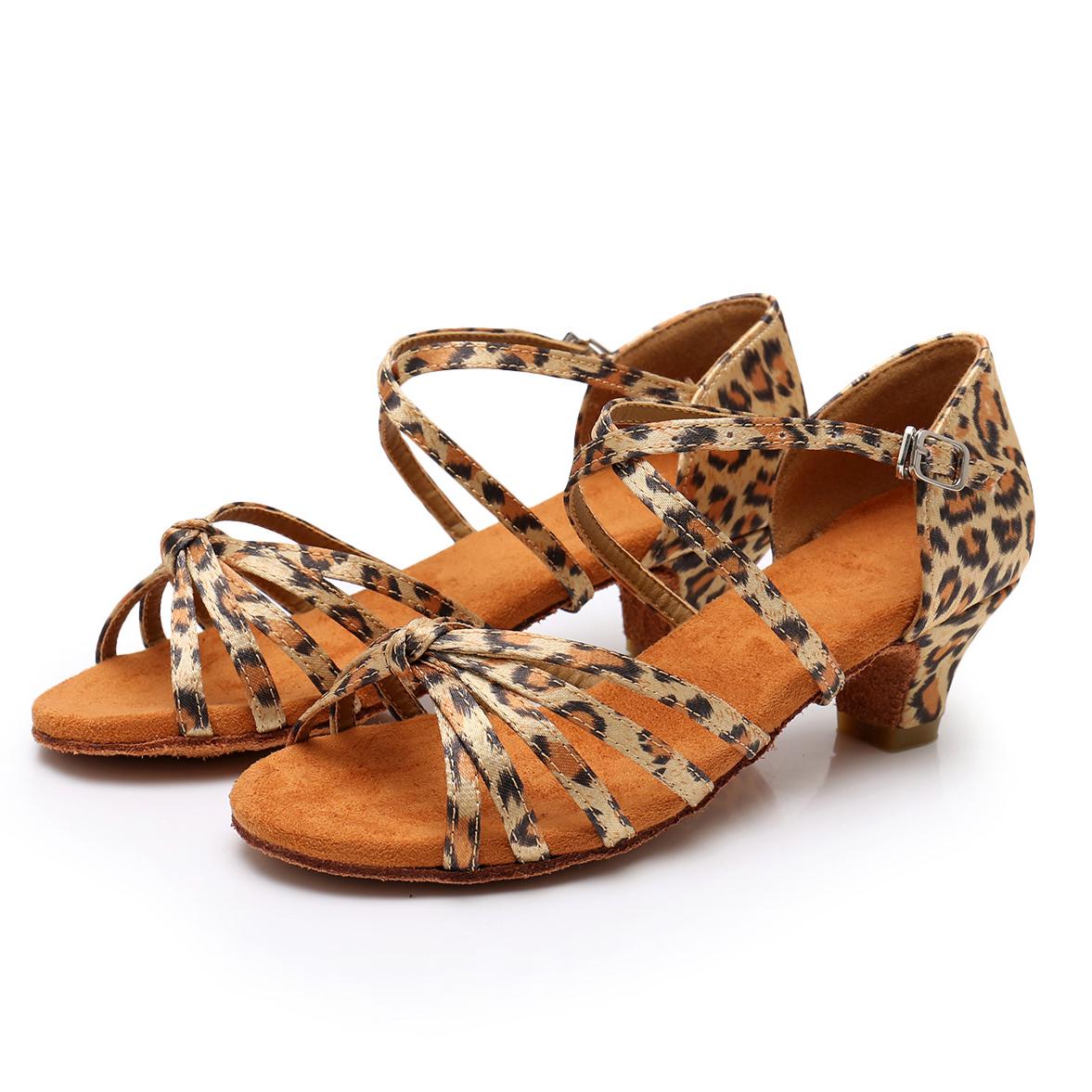 

Женские сандалии 29