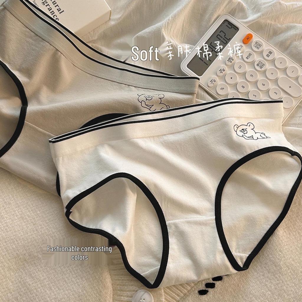 Women's Little Bear Print Cotton Mid-Waist Breathable Japanese Style Soft Triangle Briefs