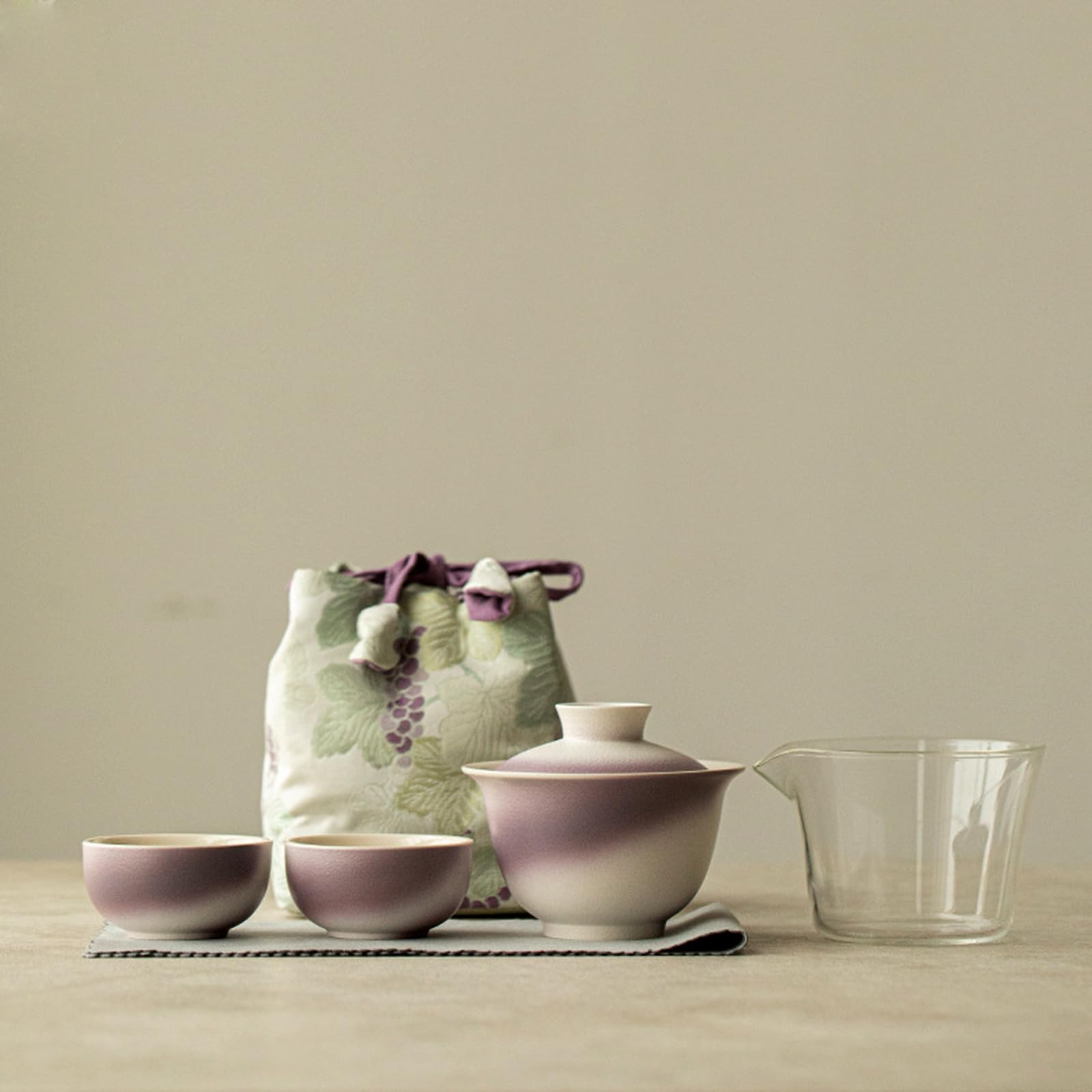 

MiniMood 3-Piece Portable Ceramic Chinese Tea Set for Travel, Includes One Tea Pot and Two Cups, with Built-in Storage Bag, Suitable for Home,