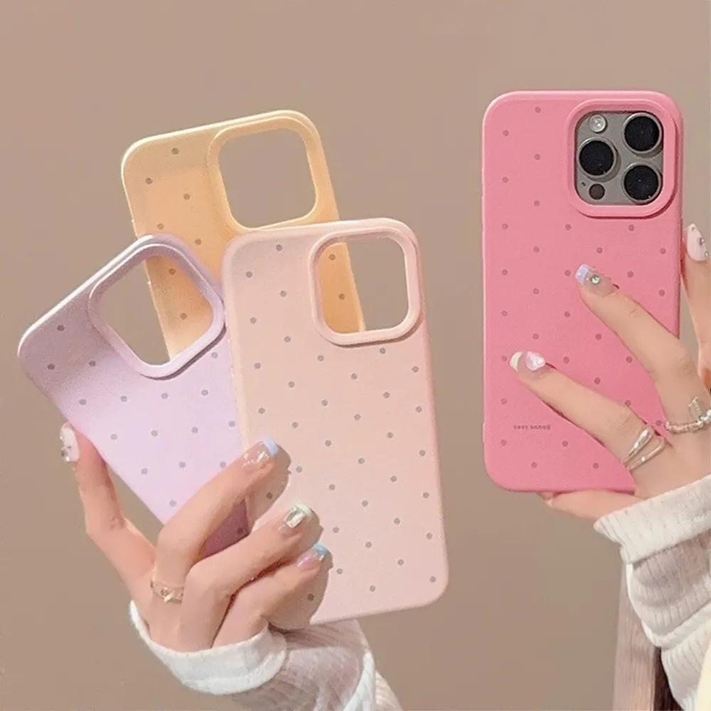 Korean Full Screen Polka Dots Are Suitable for iPhone16/17promax Mobile Phone Case Apple 15 Liquid 13 Skin Feeling 14 Sets