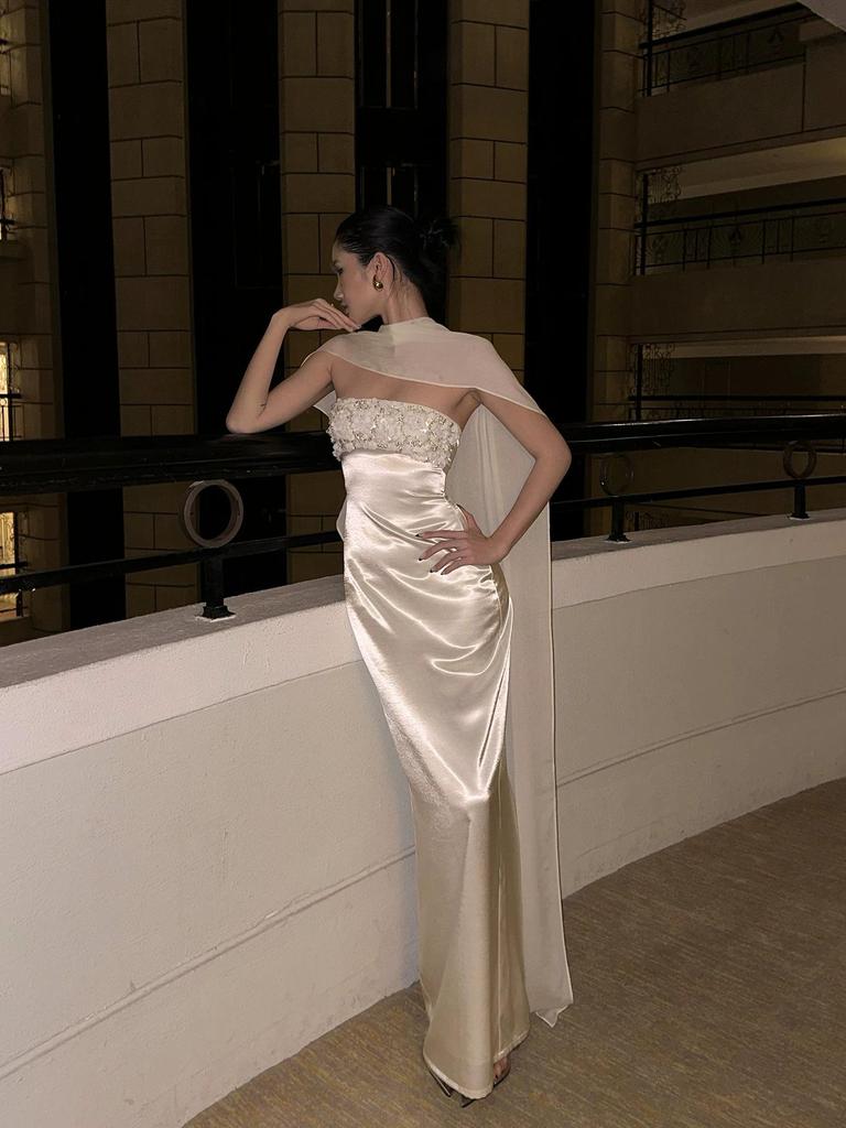 2026 New Style Sequined Strapless White Evening Gown with Shawl - Slimming & Elegant