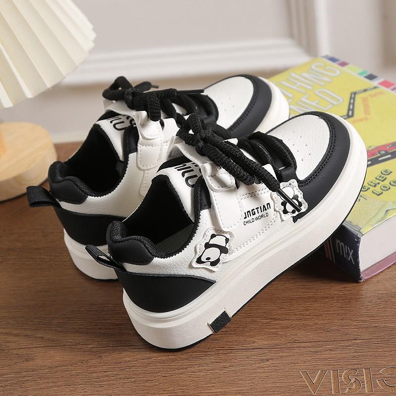 Kids Low-Top Casual Sneakers Boys Girls Soft Rubber Sole Schoolwear